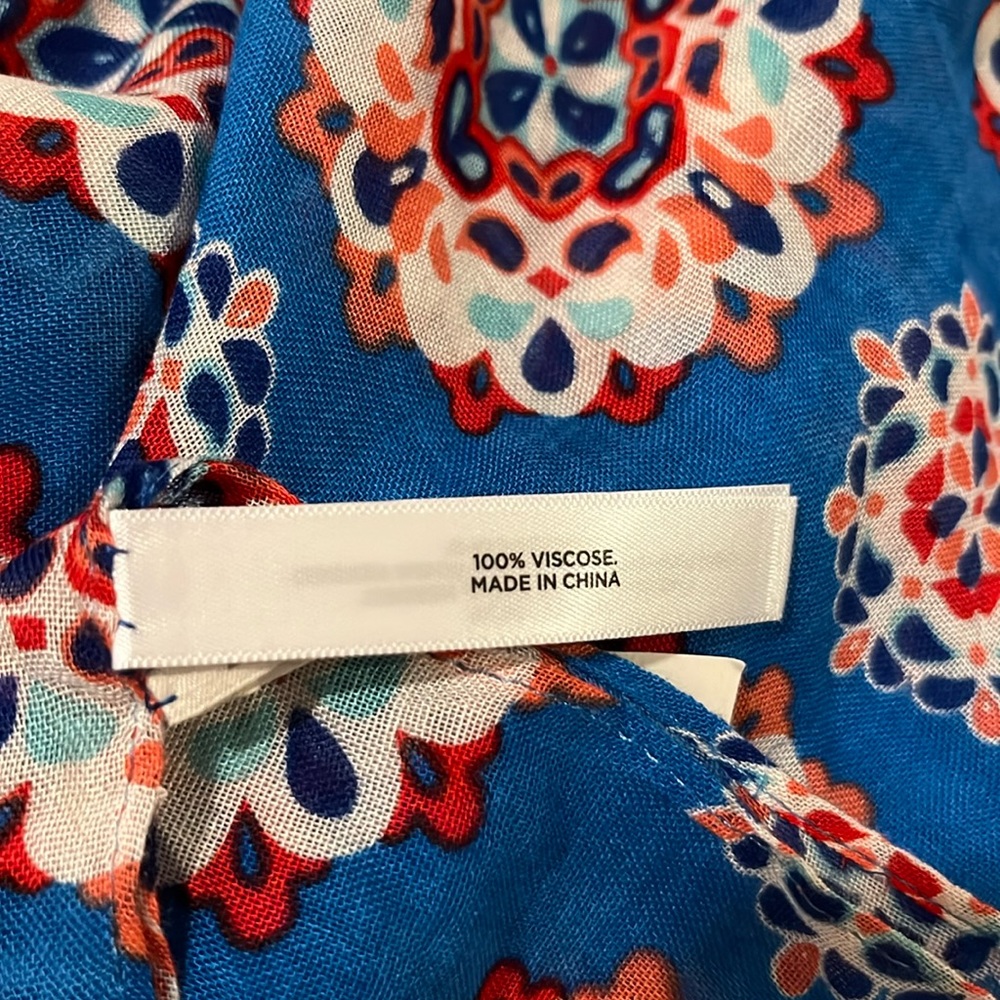 Talbots Infiniti Scarf - Picture 4 of 5